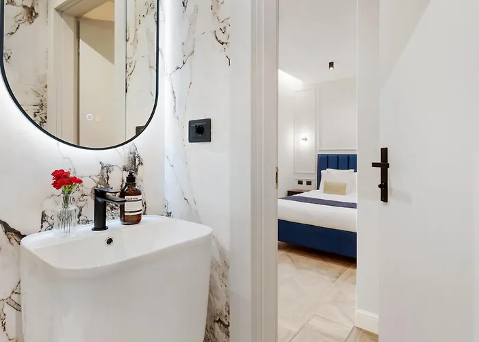 Adriana Boutique 4*