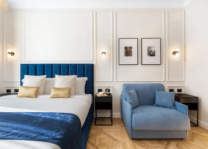 Affittacamere Adriana Boutique 4*